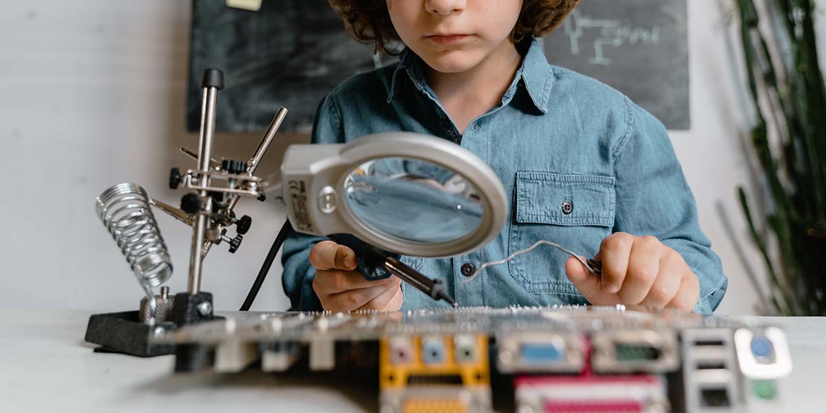 STEM Activities Give Students The Freedom To Think Critically And Creatively